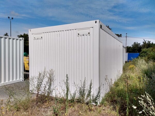 6fc4bad4-f899-430e-865e-b655f2de6d76 Container Bureau Blanc - 20 Pieds