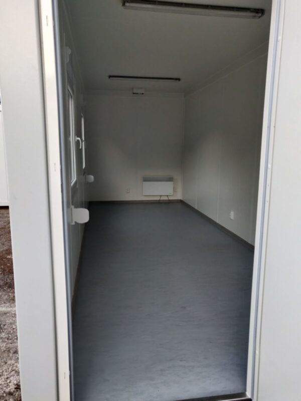 Container bureau compacte 2,44 x 6 m