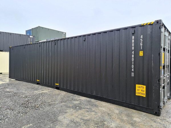 d579e49f-294f-4dbc-9b38-a99a2975bc75 Container 40 pieds – 1er voyage